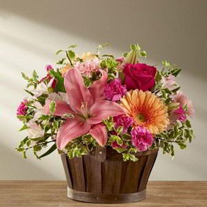 Parsippany Florist | Lily Basket
